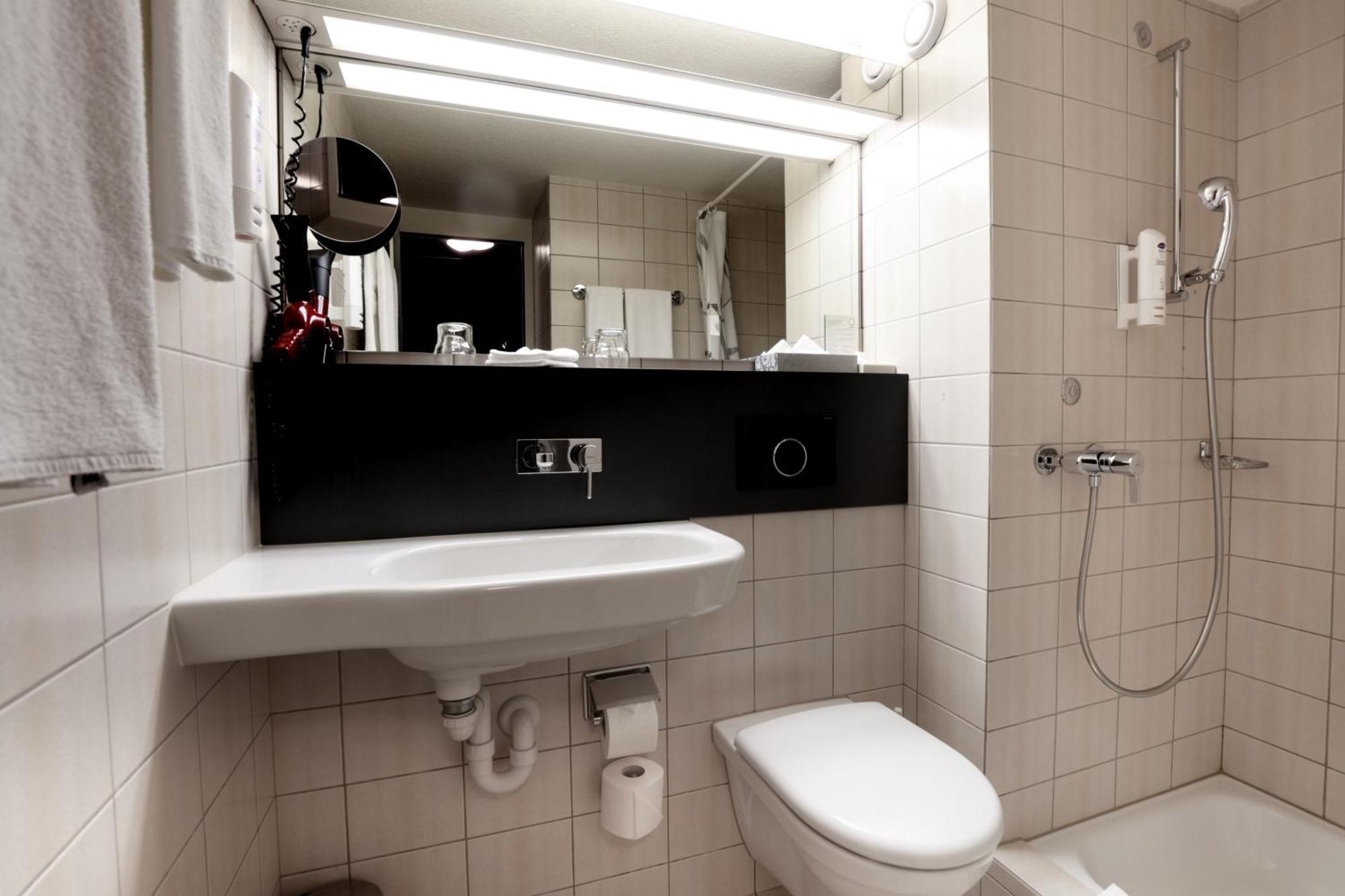 Hotel Thurgauerhof Self-Check-In Weinfelden Zewnętrze zdjęcie